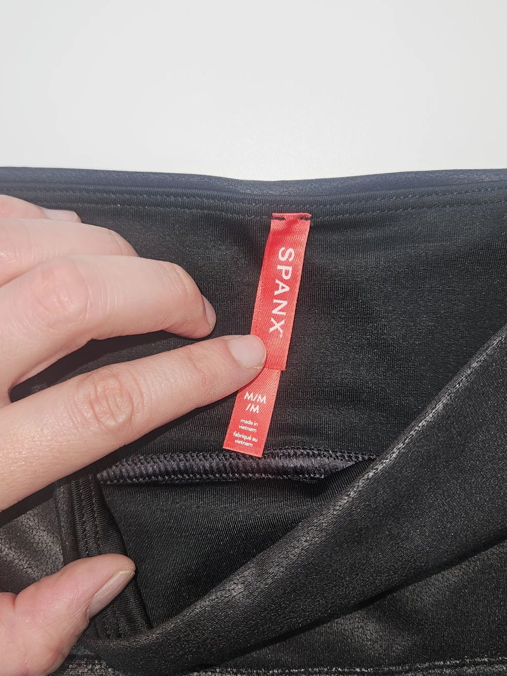SPANX Black Leggings with Red Branded Tag - Picture 3 of 5